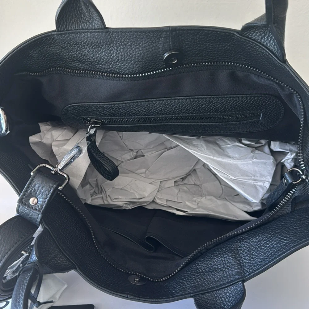 IO PELLE Black Made In Italy Leather Skull Satchel Black Med